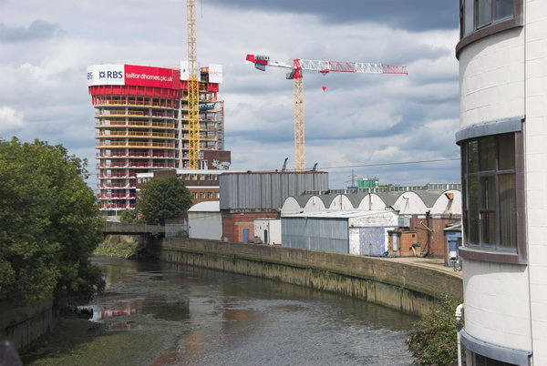 Lea Navigation, Stratford &copy; 2006, Peter Marshall