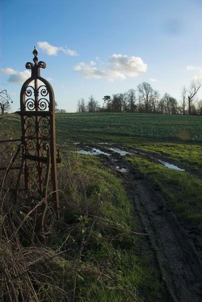 London Loop: Chigwell to Harold Wood &copy; Peter Marshall. 2007