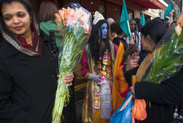 Hare Krishna, London &copy; 2007, Peter Marshall