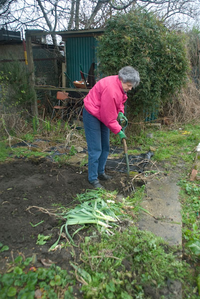 Manor Gardens Allotments Meeting &copy; 2007, Peter Marshall